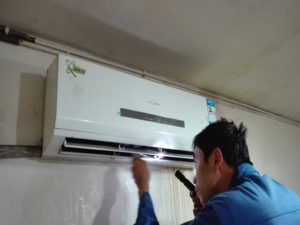 伊宁格力空调电话是多少